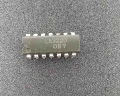 IC LA3220 2-Channel Equalizer Amplifier dengan ALC