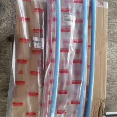 List Pelipit Kaca Isuzu Panther Kapsul Chrome