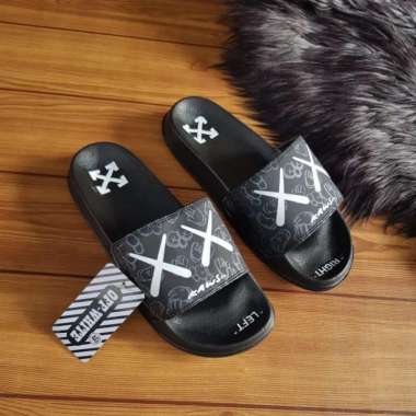 offwhite sandals