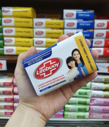 Promo Harga Lifebuoy Bar Soap Mild Care 110 gr - Blibli
