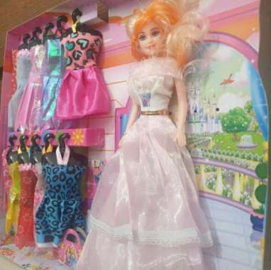 boneka barbie replika / tiruaan dengan 10 baju ganti / mainan anak cewek