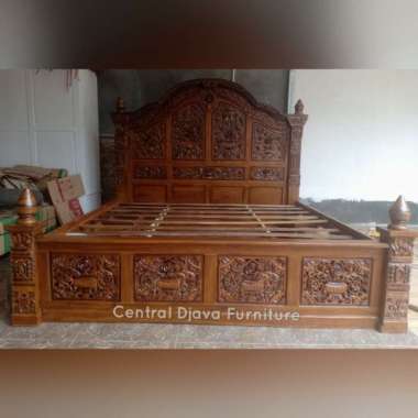 Dipan Gebyok Ukir Laci Kayu Jati Divan Ranjang Tempat Tidur Jepara