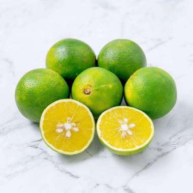 Promo Tanihub Lemon Lokal Kuning 1Kg SomerVille di Seller TaniHub Store  Official Store - Kab. Bekasi, Jawa Barat | Blibli