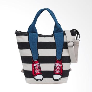 Pink Kiss by Elizabeth Marfisa Backpack Tas Wanita - Hitam