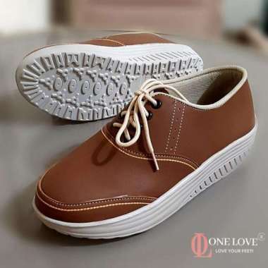 TERBARU,Sepatu Wanita Sneaker Tali Original Branded One Love Sepatu Hak Tinggi 4cm Bergaransi Kulit
