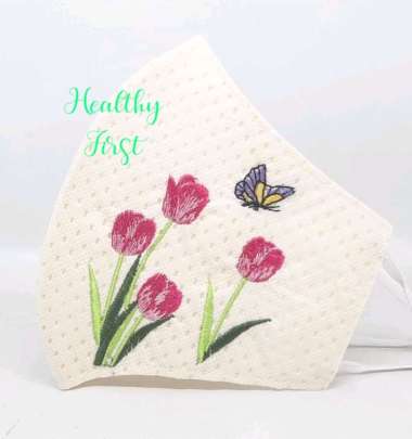 Masker bordir bunga tulip dan kupu-kupu krem