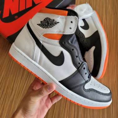 Air Jordan 1 Retro High Electro Orange || white black pine green