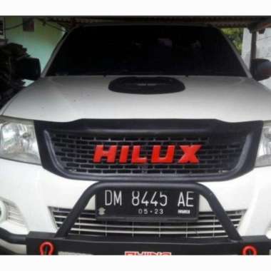 Grill Grand Hilux 2012 - 2015 Black Red