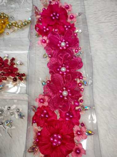 Bando Bunga Pernak Pernik Hiasan Sanggul Rambut Atau Hijab 3D Pink