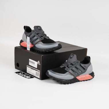 black and grey ultra boost
