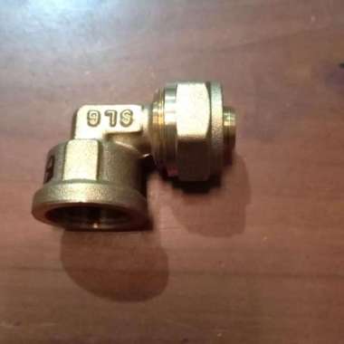 Knee Keni Elbow Sock Sok Drat Dalam Air Panas 1/2" Inch Kuningan