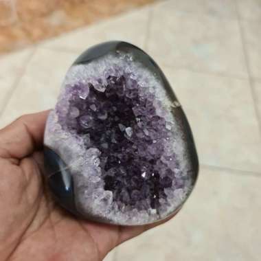 BATU AMETHYST URUGUAY SMALL GEODE
