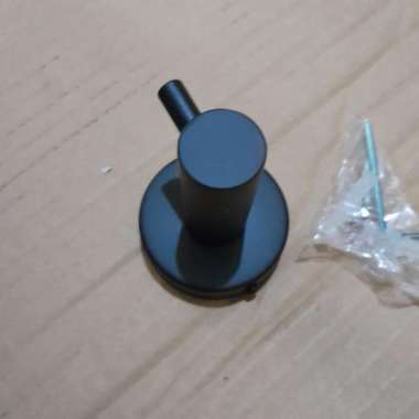 kapstok single hook hitam gantunga baju hitam satu kait kapstok hitam
