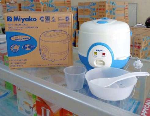 Miyako Rice Cooker Mini 0.6 Liter 3 in 1 - MCM606A