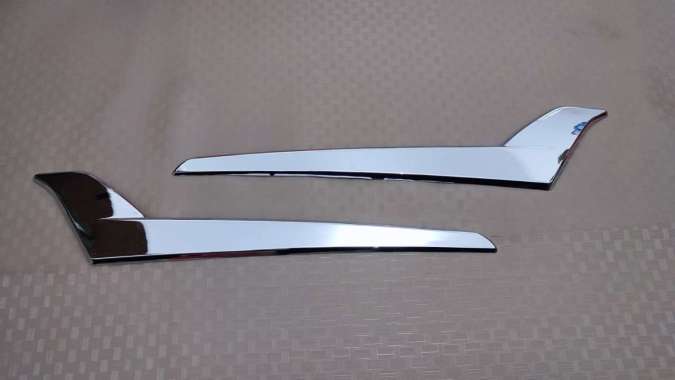 list lampu belakang all new Alphard chrome/tail lamp trim chrome
