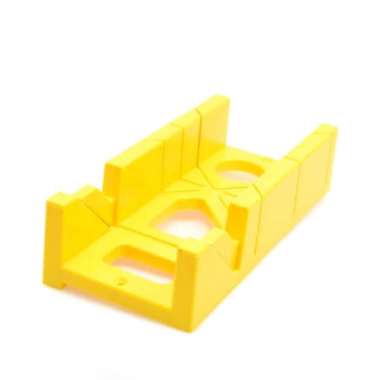 Boks Gergaji 12 Inci