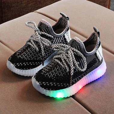 Sepatu Lampu Anak Perempuan Size 22 Harga Terbaru Juni 2020 Blibli Com