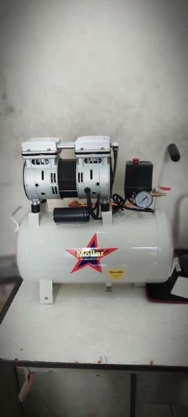 KOMPRESOR ANGIN KOMPRESOR LISTRIK OILESS 3/4 HP 24L MOLLAR 550w TanpaBubleWrap