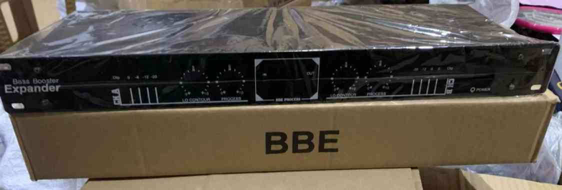 Box Bass Booster Expander AP197