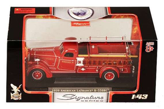 Truk Fire Fighter American LaFrance B-550RC Skala 1:43 Yatming