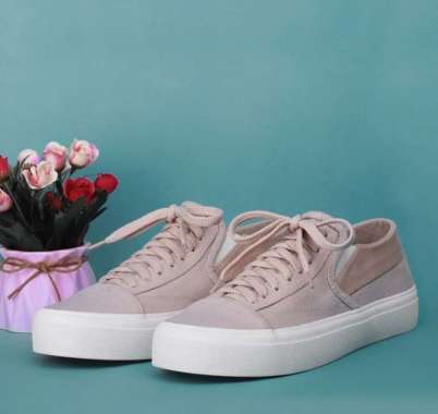 Jual Sepatu Johnson Basic Lowcut Sepatu Pria Online Oktober 2020 Blibli Com