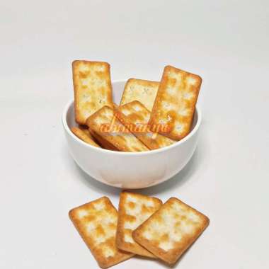 SUGAR PUFF / KREKERS GULA KHONG GUAN