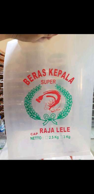 PLASTIK BERAS 2,5 KG CAP RAJALELE