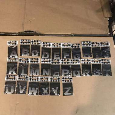 OEM Emblem Huruf A-Z Besar Satuan for Motor & Mobil Universal CHROME