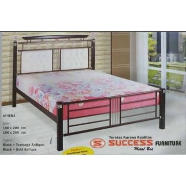 Ranjang Besi Tempat Tidur Besi Semi Kayu 160x200 cm ATHENA Success
