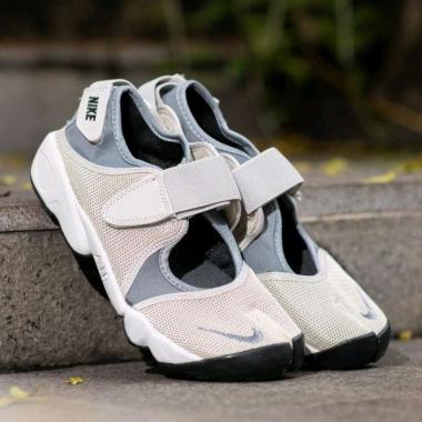 harga nike air rift