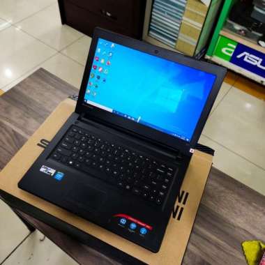 Laptop Leptop Lenovo Baru dipake beberapa bulan seperti baru mulus