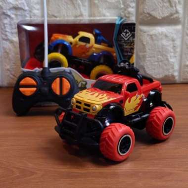 RC Mini Car Rock Crawler Remote Control - Kado Anak