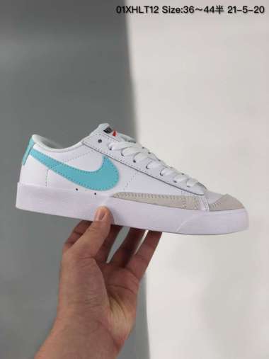 Sepatu Nike Ukuran 42 - Harga Terbaru Mei 2022 | Blibli