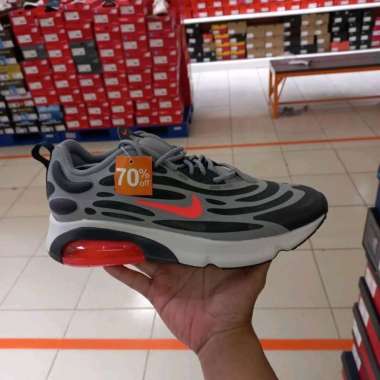 Beli sepatu top nike original