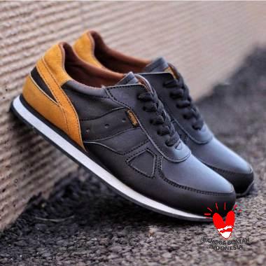 Jual Sepatu Casual Kulit Asli Terbaru Harga Murah Blibli Com
