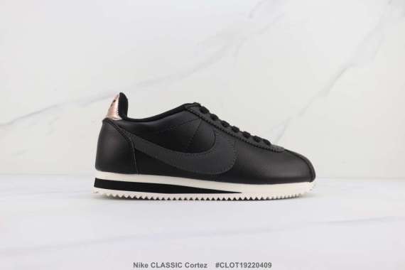 nike cortez mid