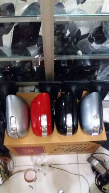ORIGINAL SPION TOYOTA YARIS 2008/2009/2010/2011/2012/2013 Multicolor