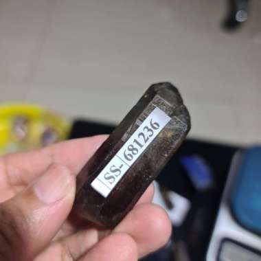 SMOKY QUARTZ NATURAL POINT SMQ08