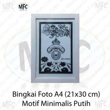 bingkai/pigura/frame A4 (21x30) minimalis 3 cm hitam dan putih Putih