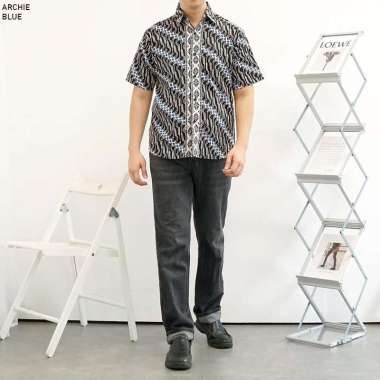 Evercloth Archie Kemeja Batik Pria Lengan Pendek Kemeja Batik Couple JUMBO BLUE