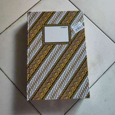 Buku Hard Cover Kiky Okey Folio 100