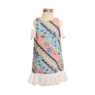 Dress Batik Anak Perempuan Harga Terbaru Maret 2021 Blibli Gaun batik cantik dengan warna dan motif batik yang menarik, dengan assesories pita di bagian dada. dress batik anak perempuan harga