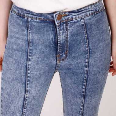 Hotpants BoyFriend Wanita Celana Pendek 