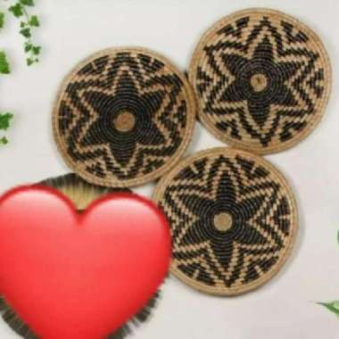 Walldecor anyaman jogja Hiasan dinding Natural Banana,seagrass,mendong Mendong bintng