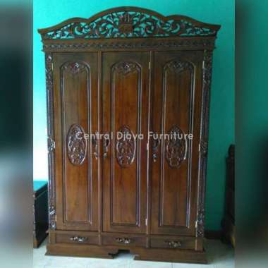Lemari Pakaian Rahwana 3 Pintu Ukir Kayu Jati Almari Ukiran Jepara -- Coklat