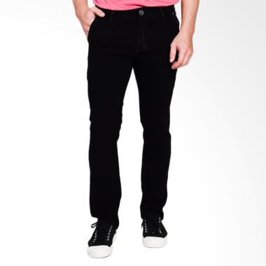 Cardinal Jeans Straight Slim CBCX010 01A Celana Panjang Pria - Black