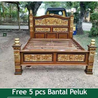 Dipan Tempat Tidur Kayu Jati