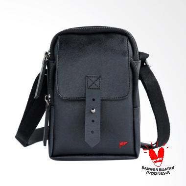 Taylor Fine Goods Akita Leather Sling Bag Pria - Black