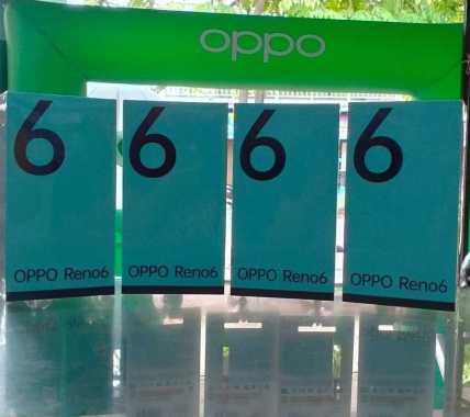 OPPO Reno 6