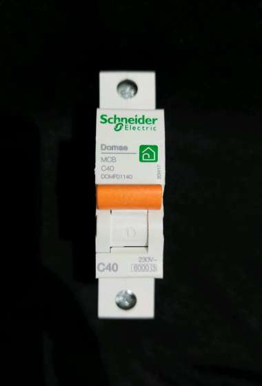 SCHNEIDER MCB Domae 40A